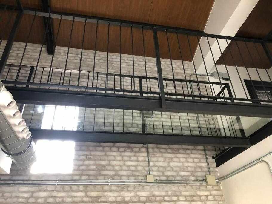 Alojamiento El Pez Casa Con Piscina Climatizada Villafranca de los Caballeros エクステリア 写真
